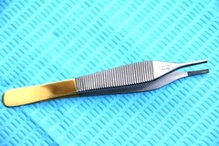 3 T/C GERMAN GRADE ADSON BROWN TISSUE FORCEP 4.75″ WITH TUNGSTEN CARBIDE INSERT