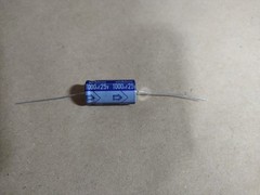Bundle of 42 Nichicon TVX1E102MCA N9734 1000hF25V capacitors