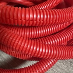 Split Wire Loom Flex Tubing Cable Corrugated Conduit Polyethylene Red 3/4” 35ft