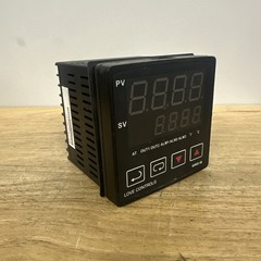 Love Controls 4B-33 Temperature / Process Controller