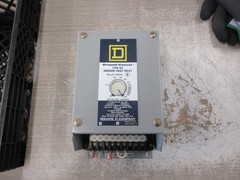 Square D Ground-Censor Type GC Ground Fault Relay GC-100 Ser. 2 Used