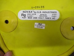 Pair of Novax D1051 Rubber Insulating Sleeves Class 1 Type 1 Size RG 7500V