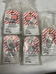 (60) Master Lock Safety Series Danger DO NOT OPERATE Tags Zip Ties Included *