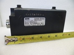 PARKER 50 TCHDBRS 3A 100.0 HYDRAULIC CYLINDER 50mm. BORE X 100mm. STROKE N.O.S.
