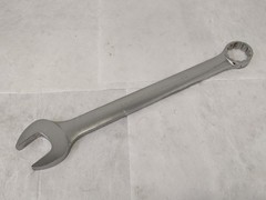 Williams 2-1/2″ Combination Wrench 12-Point 29-15/16″ OAL Satin Chrome JHW1197