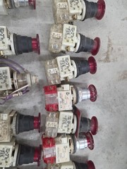LOT OF 35 Square D 9001 KM1,KM35, KM7 Red Push MOMENTARY VARIOUS DIFFERENT