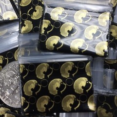 BaggiesSince1987 – 1034 Design Zip Bags Metallic 25 DSN MIX 100PCS, READ DETAILS