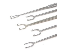 Joseph Skin Double Hook Sharp Prongs 6.25″ Retractor Surgical Instruments