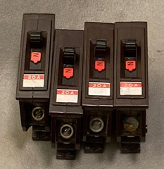 Wadsworth A120NI 20 Amp 1 Pole 1P Type A Plastic FOOT Breaker A120N A120