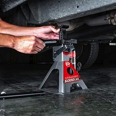 Powerbuilt 3-ton integrated jack, with a load capacity of 6000 pounds.