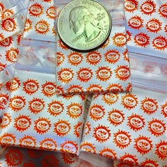 BaggiesSince1987 – 125125 Design Zip Bags 100PCS BEST 1.25″ X 1.25″, READ DETAIL