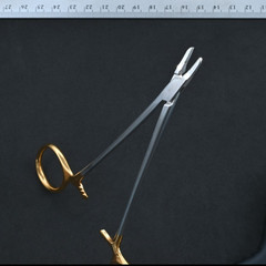 Aesculap BM045R Durogrip TC Ryder Needle Holder 6 7/8 in Serrated Jaw