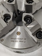 Hertel Manual Lathe Chuck: 6″, 4 Jaw, Self-Centering 97019012
