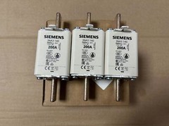 3PCS/1Box Siemens 3NA3140 NH1-gG 200A 500V Fuse -New Free Ship