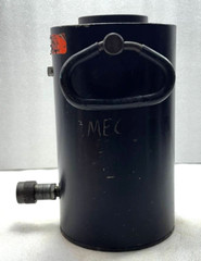 Enerpac RACH604 65.6 ton Capacity 3.94 in Stroke Aluminum Hollow Plunger Used