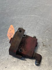 1967 International IH 444 Tractor Hydraulic Valve Block