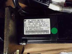 Yaskawa Servo Motor SGMAS-01A2A-YR11 / 30 Days Warranty