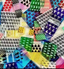 DIME BAG BONANZA – 300 BAGGIES! 1.5″ x 1.5″ PREMIUM PATTERN MIX 25+ STYLES!!