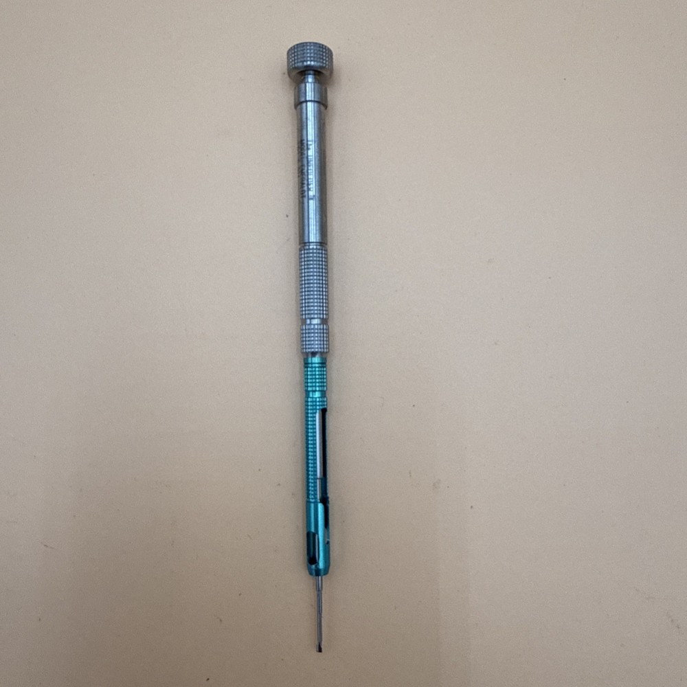 AMO EMERALD Ophthalmic Unfolder Delivery System (USED).