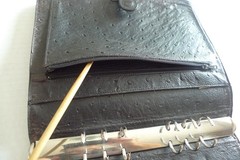MULBERRY – A5 OSTRICH TEXTURED LEATHER PLANNER & PAPER SHEETS – MADE IN UK