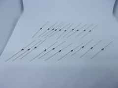 20 Pcs Pack Lot Silicon Planar Zener Diodes 1/2W 0.5W DO-35 Package DIP – 3V