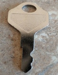 M-S Pair 010 POS Cash Drawer Keys Fits Star NCR Aloha Breadcrumb 010R 010L Locks