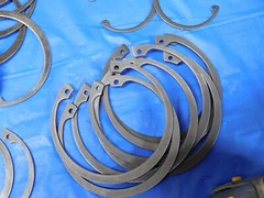 LOT OF NEW ? STEEL INTERNAL RETAINING RINGS VARIOUS SIZES SOME ZINC COATED