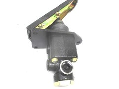 428-43-37100 GENUINE SINGLE BRAKE FOOT VALVE FOR KOMATSU WA700-3 WHEEL LOADER