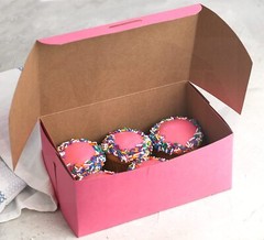 MT Products 8″ x 5″ x 3.50″ Clay Coated Pink Bakery Boxes Non-Window – 25 Pieces