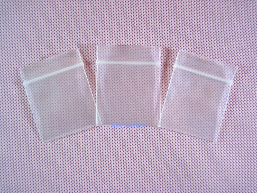500 Thick Reclosable Zipper Clear Poly Storage Bags 4 Mil_1.2″ x 1.5″_30 x 40mm