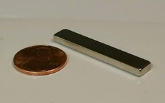 10 NEODYMIUM magnets 1-1/2″ × 1/4″ × 1/8″ Strong Rare Earth magnets. N52 Grade