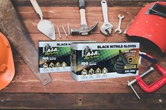 6 MIL BLACK NITRILE GLOVES WITH RAISED DIAMOND TEXTURE, HEAVY DUTY BOX OF 200