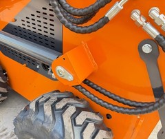 Wolfequip Wheel Mini Skid Steer Loader 23HP Tractor Bucket Hydraulic Guide Drive