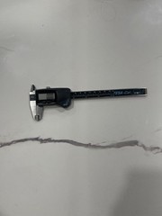 HEXA Electronic Caliper 0in- 6in 0mm – 150mm ±0.0005in ±0.0100mm Resolution IP67