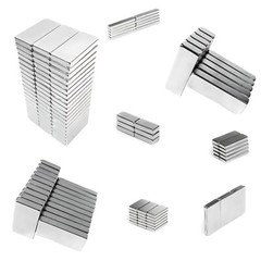Square Super Strong Magnets Length 5-100mm N35 Rare Earth NdFeB Magnet Multiple